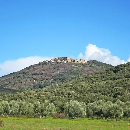 Corbezzolo By Interhome * Sticciano